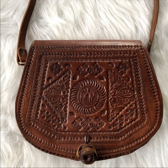 Handmade Genuine Leather Crossbody - Picture 2 of 8